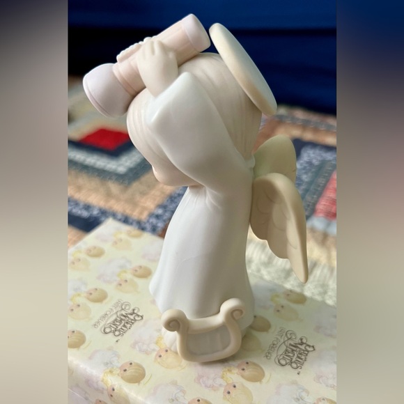 Enesco Precious Moments Figurine - Picture 4 of 8